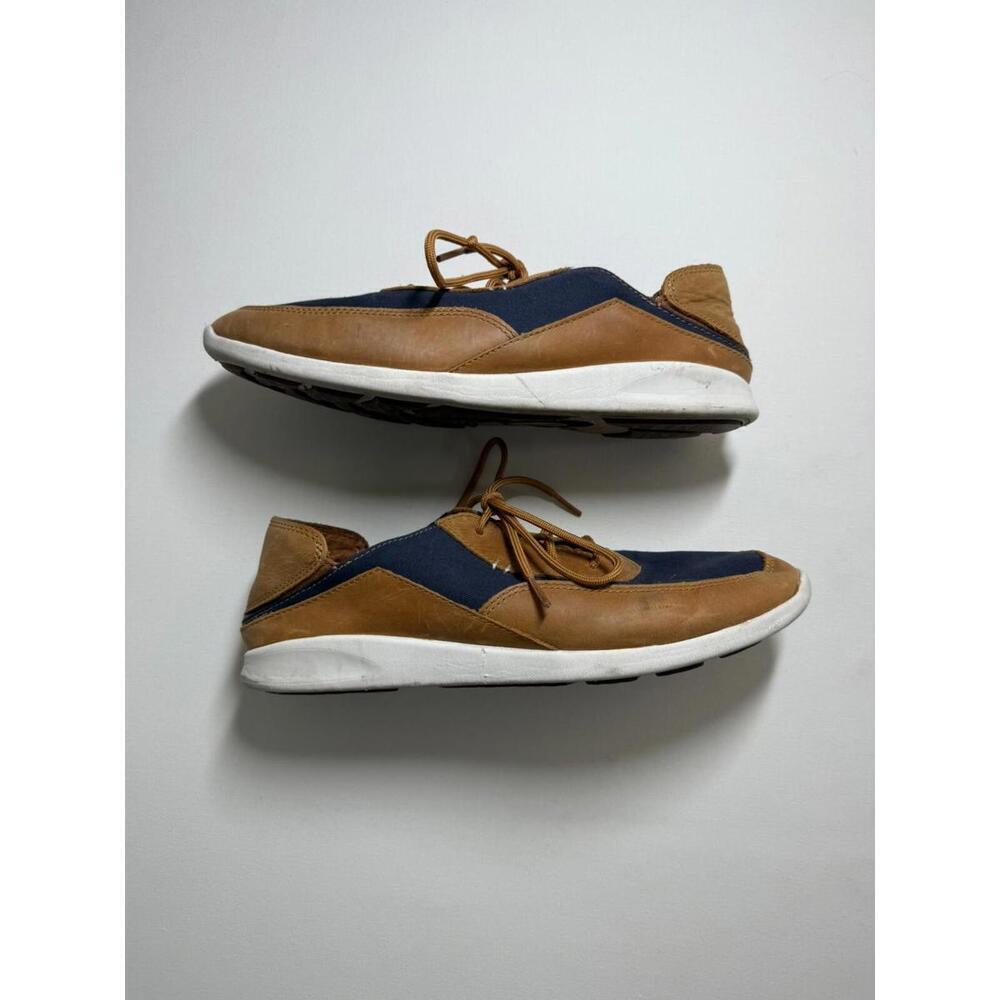 OluKai Kihi  in Trench‎ Blue/Tan Size 10 Boat Shoes